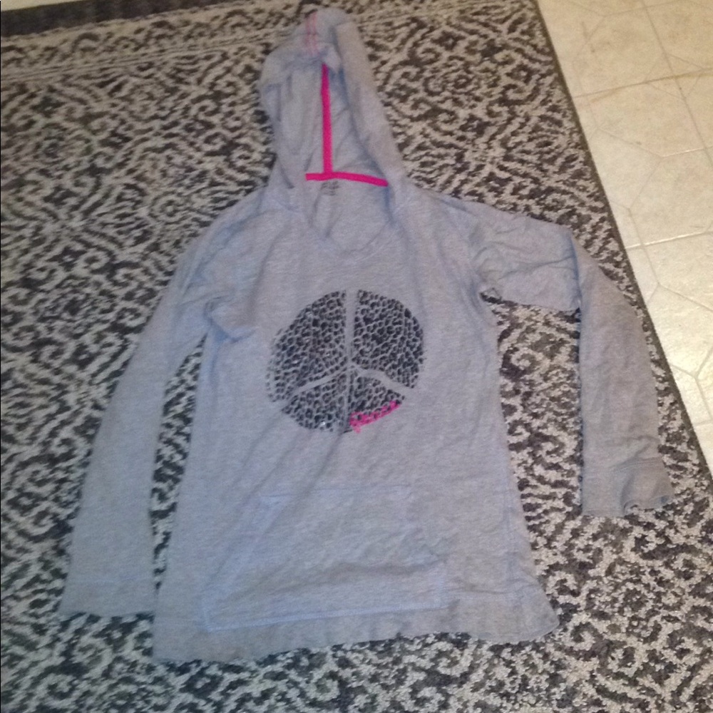 Long sleeved shirt